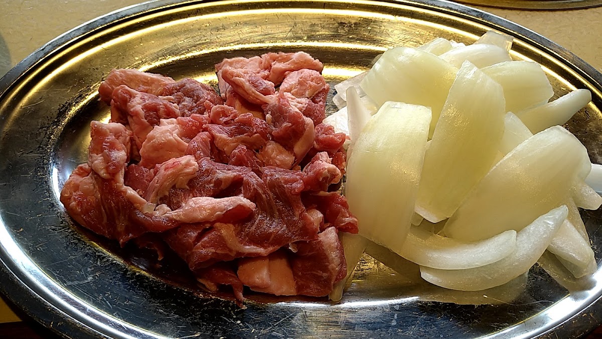 焼肉菜包 ぼくぜん 福住店