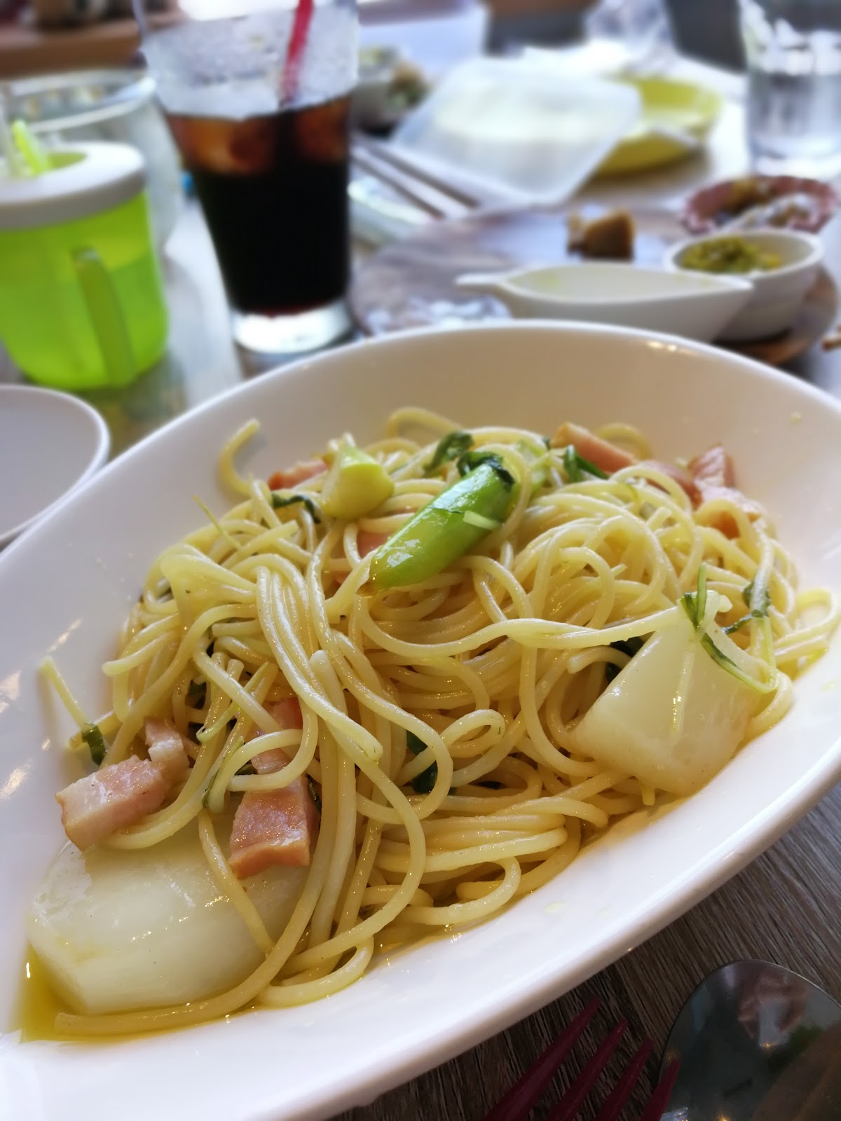 BUZZ CAFE