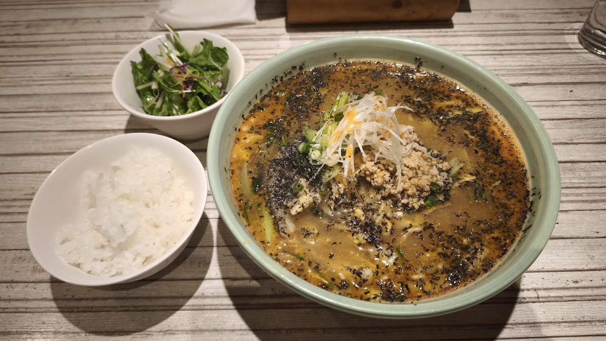 美食酒家 司
