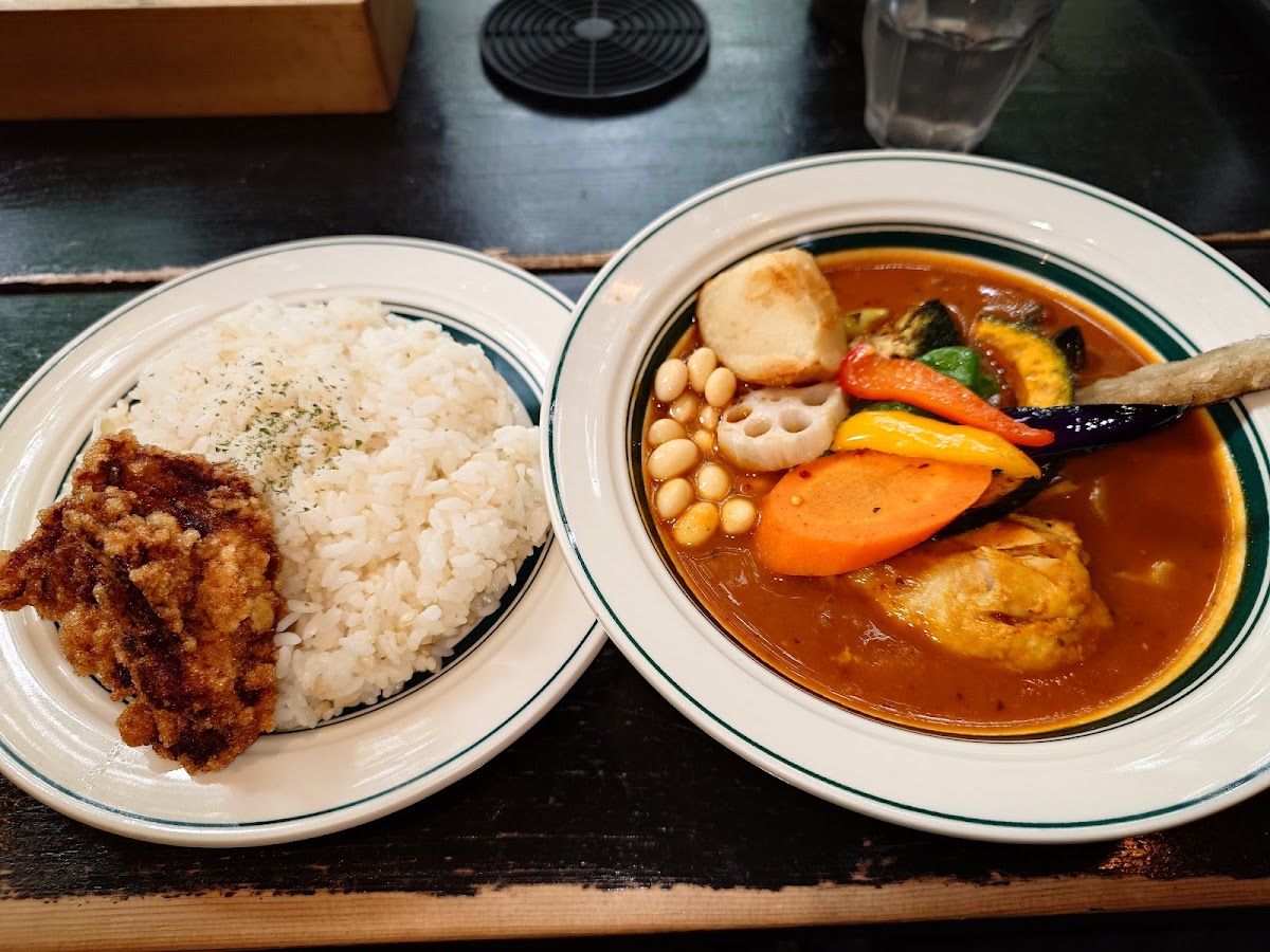 Rojiura Curry SAMURAI. 平岸総本店